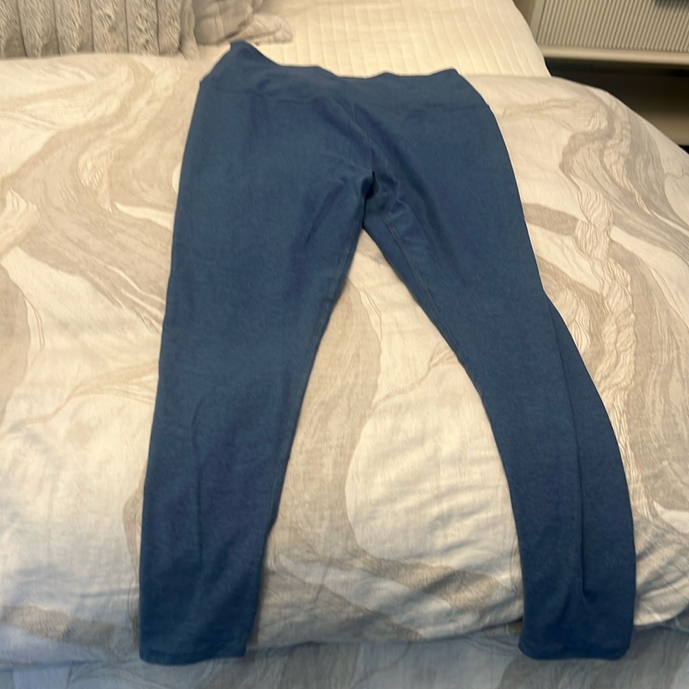 Beyond yoga leggings